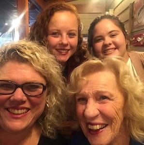 Meet your Posher, Tami